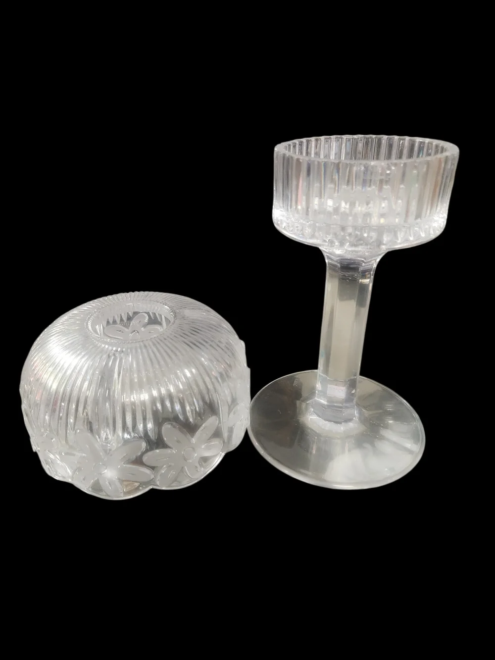 Clear Pressed Glass Fairy Lamp with Daisy Motif
